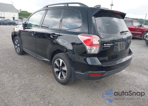 2018 Subaru Forester 2.5I Premium z USA, uszkodzony, nr VIN JF2SJAEC9JH422660